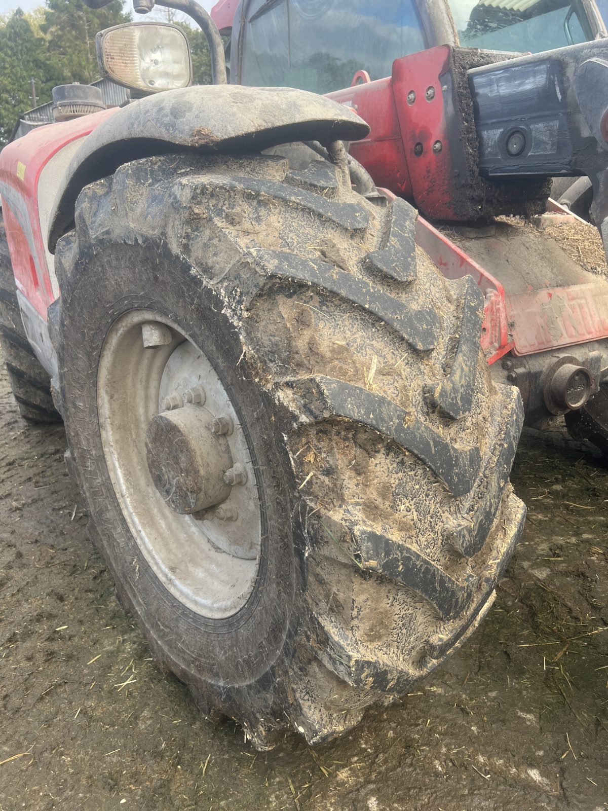 Used 2015 Manitou MLT634-120PS 11013238
