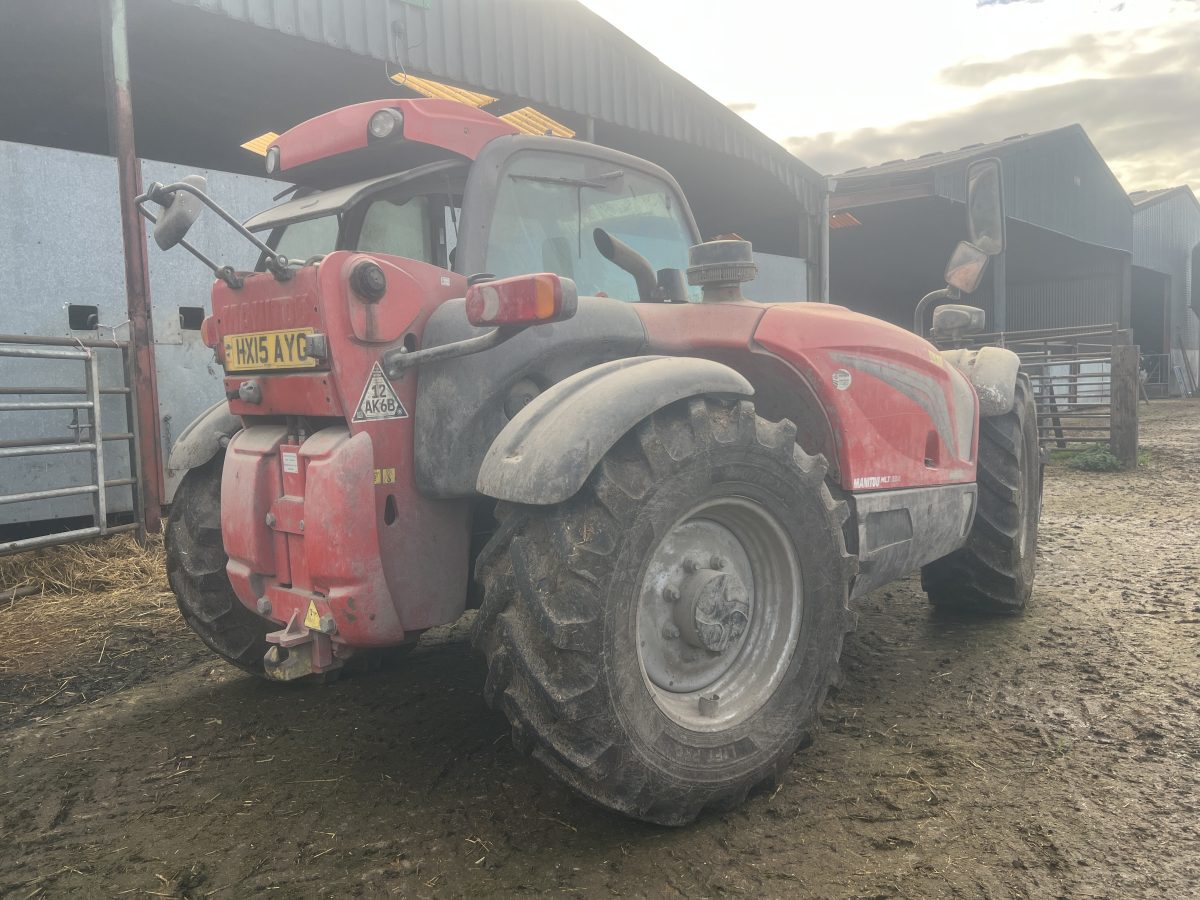 Used 2015 Manitou MLT634-120PS 11013238