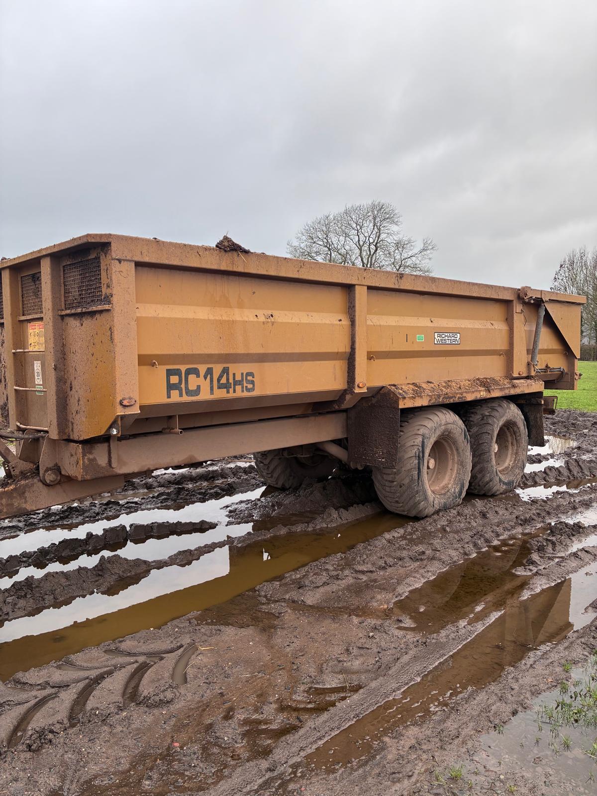 Used 2011 Richard Western RC14HS 11012526