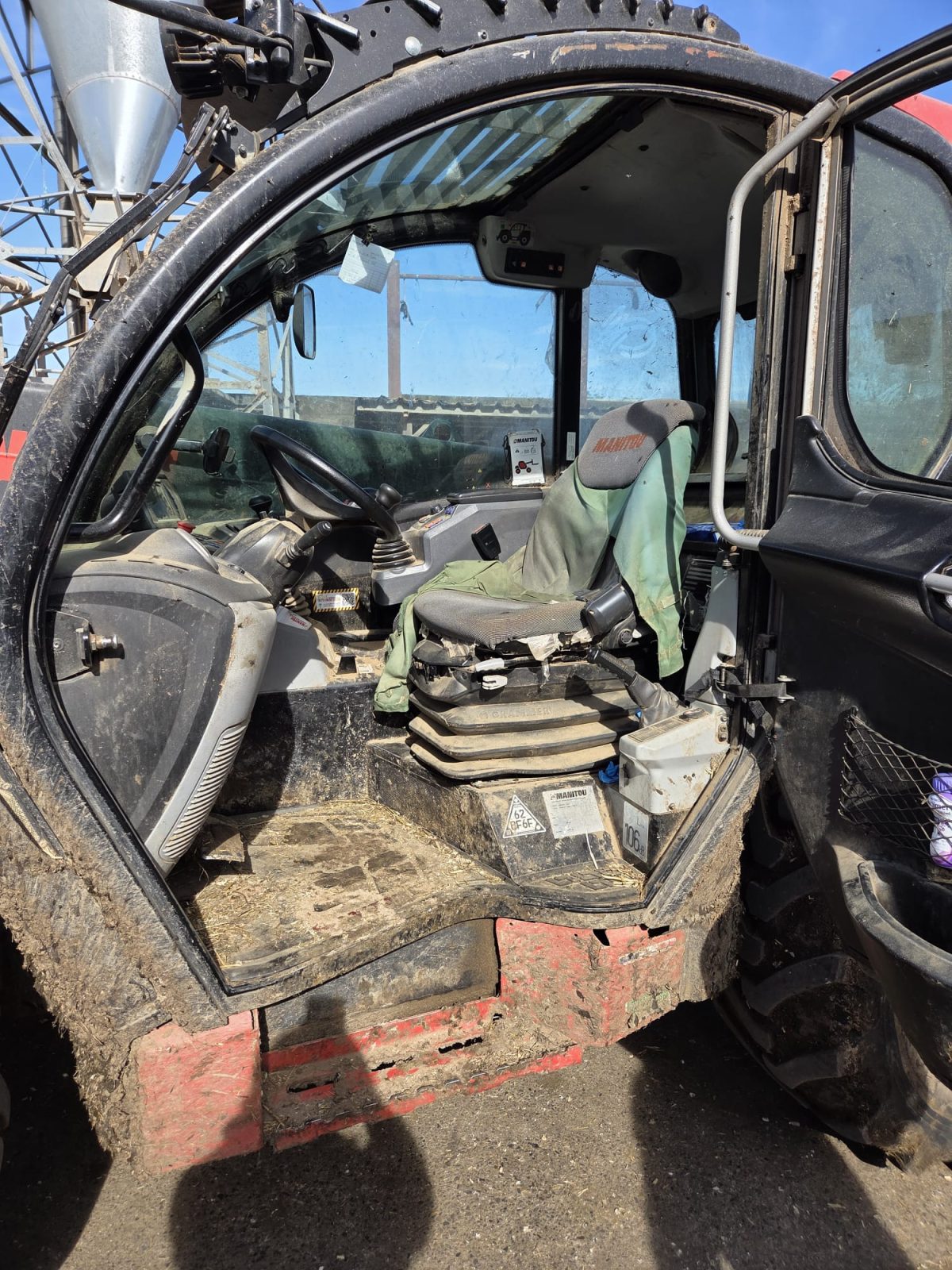 Used 2022 Manitou MLT 630-115 11013236